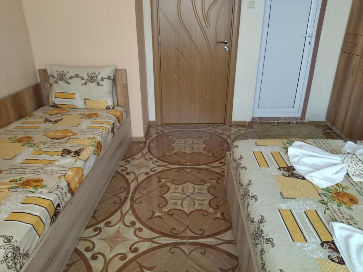 Фамилна Къща Джоко Hotel Kiten  Exterior photo